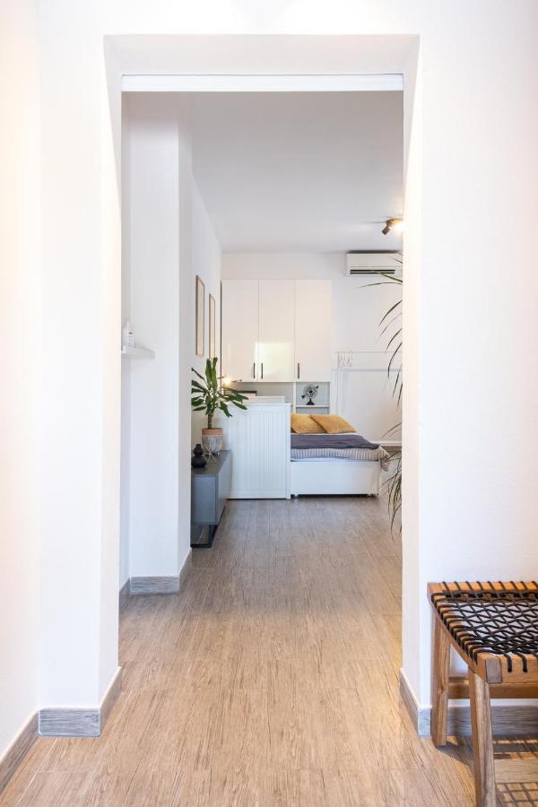Studio Apartment Les - 4 Min Walk From Amphiteatre Pula Exterior foto